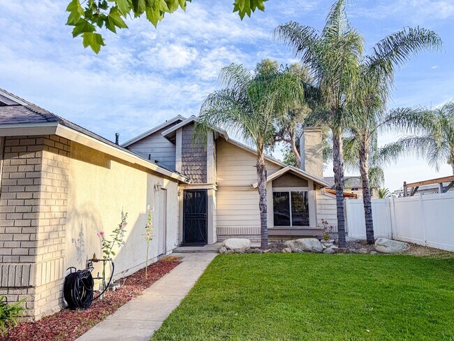 25409 Beantree Ct in Moreno Valley, CA - Building Photo - Building Photo