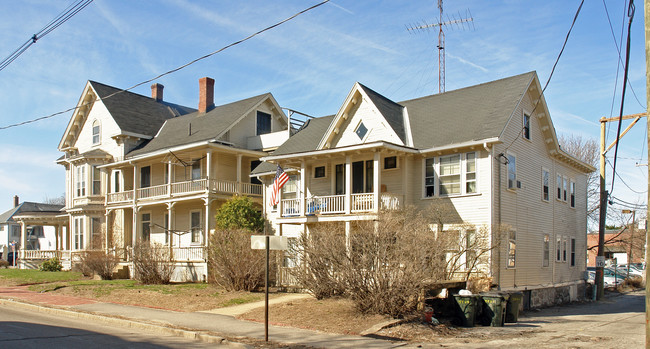 330 Manchester St in Manchester, NH - Building Photo - Building Photo