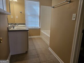 3024 Big Tree Rd in Gainesville, GA - Building Photo - Building Photo