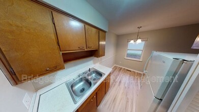 226 E Nottingham Rd in Dayton, OH - Building Photo - Building Photo