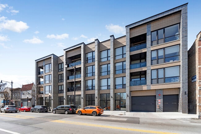 property at 1718 S Halsted St