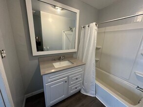 826 Millikin St in Hamilton, OH - Building Photo - Building Photo