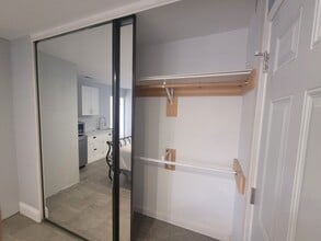 39 Kucera Ct, Unit B in Murrieta, CA - Building Photo - Building Photo