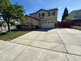 1901 Colosseum Way in Antioch, CA - Building Photo
