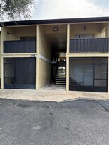 916 Lake Destiny Rd in Altamonte Springs, FL - Building Photo