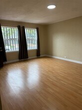5106 Jackson St, Unit 1 in Houston, TX - Building Photo - Building Photo