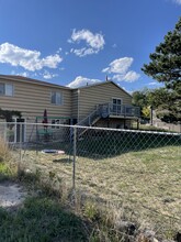 476 S Paddock St in Elizabeth, CO - Foto de edificio - Building Photo