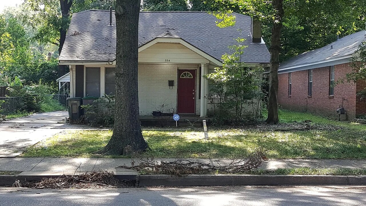 534 S Reese St in Memphis, TN - Foto de edificio