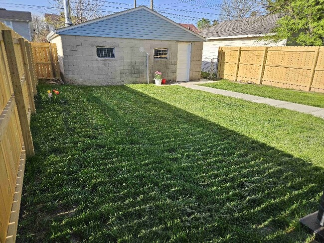 property at 565 Sheldon Ave