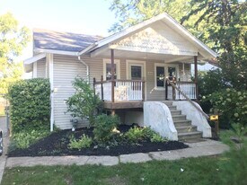 819 Wyandotte Ave in Royal Oak, MI - Building Photo