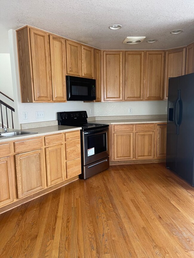 20461 E Duke Dr in Aurora, CO - Building Photo - Building Photo