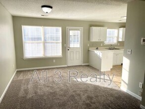 333 Goldenrod Dr in Stockbridge, GA - Building Photo - Building Photo