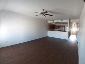 3608 John Chisholm Loop in Killeen, TX - Foto de edificio - Building Photo