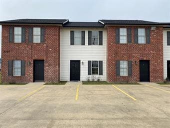 property at 2020 Southwood Dr