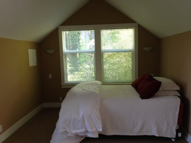 11091 Battle Point Dr NE, Unit Studio in Bainbridge Island, WA - Building Photo - Building Photo