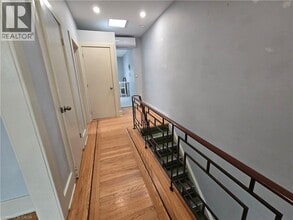 971.5 MAIN Street E in Hamilton, ON - Building Photo - Building Photo