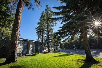 Sierra Vista in South Lake Tahoe, CA - Building Photo - Building Photo