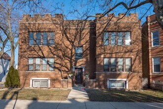 4146-4148 W Cornelia Ave in Chicago, IL - Building Photo - Building Photo