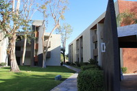 Mojave Blue in Palm Springs, CA - Foto de edificio - Building Photo