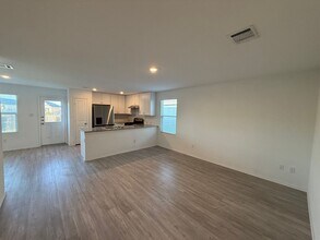 2863 Rosefinch in Canyon Lake, TX - Building Photo - Building Photo