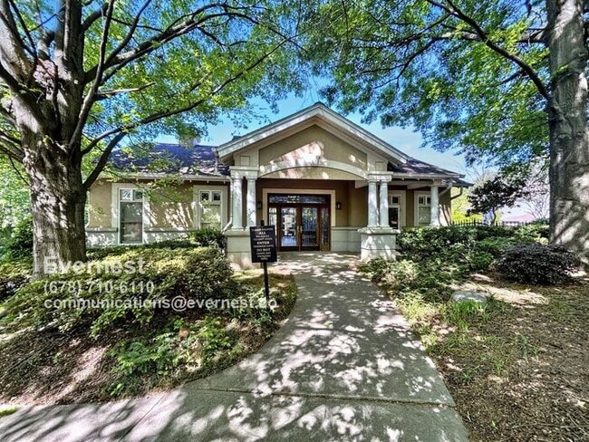 property at 2700 Pine Tree Rd NE