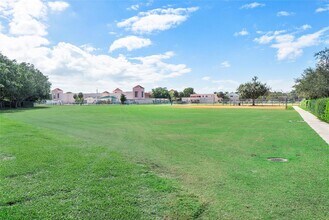 604 STANTON Dr in Gulf Stream, FL - Foto de edificio - Building Photo
