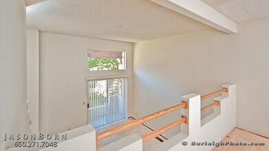 129 E Court Ln in Foster City, CA - Building Photo - Building Photo