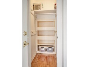 3521 Girard Ave S in Minneapolis, MN - Building Photo - Building Photo