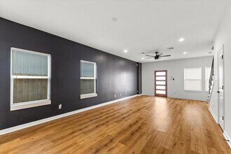 6130 Conley St, Unit A in Houston, TX - Building Photo - Building Photo