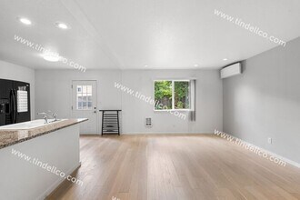 4607 NE 16th Ave in Portland, OR - Building Photo - Building Photo