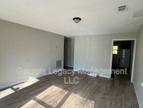 724 Belmont St in Commerce, GA - Building Photo - Building Photo