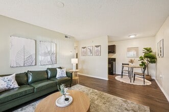 Sarasota South in Bradenton, FL - Building Photo - Building Photo