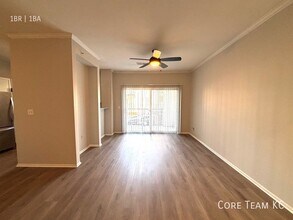 701 Westport Rd in Kansas City, MO - Building Photo - Building Photo