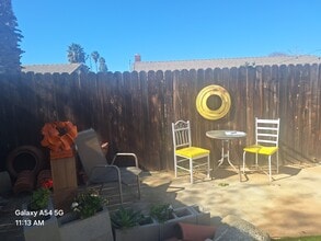 14597 Cochiti Dr in Moreno Valley, CA - Building Photo - Building Photo