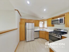 5273 Lannon Ave NE in Albertville, MN - Building Photo - Building Photo