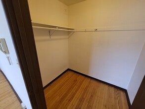 Preston Apartments in Seattle, WA - Building Photo - Building Photo