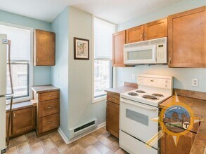 1480 Commonwealth Avenue, Unit 1 in Boston, MA - Building Photo - Building Photo