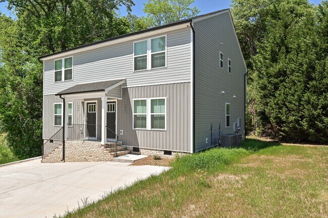 584 Pleasant Ave in Kannapolis, NC - Building Photo - Building Photo