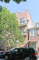 10419 37th Dr in Corona, NY - Building Photo