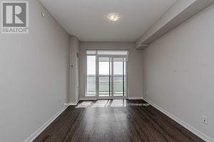 2550 Eglinton Ave W in Mississauga, ON - Building Photo - Building Photo