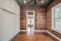 2017 Elysian St photo'