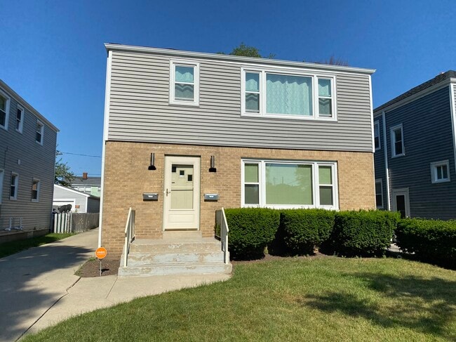 property at 143 N 63rd St