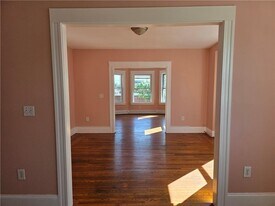 27 Longfellow Terrace in Providence, RI - Building Photo