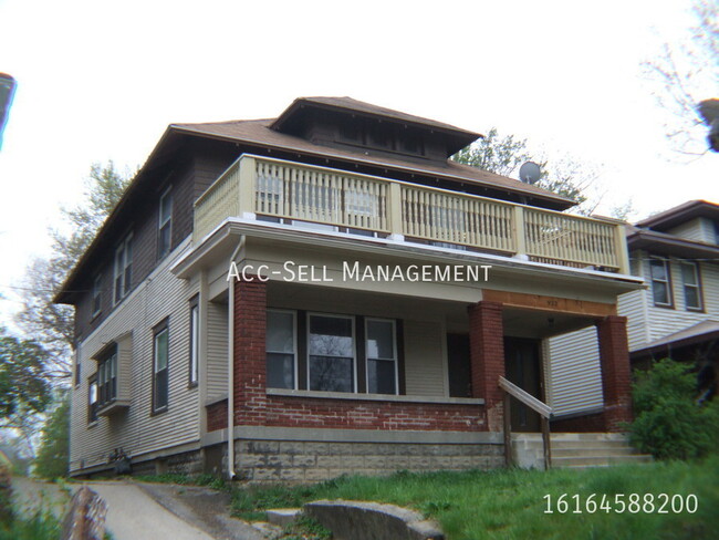 property at 922 M.L.K. Jr St SE