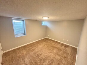 2837 Virginia Ave S in Minneapolis, MN - Building Photo - Building Photo