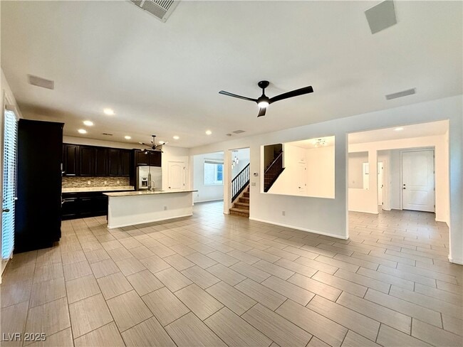 5369 Alden Glen Dr in Las Vegas, NV - Building Photo - Building Photo