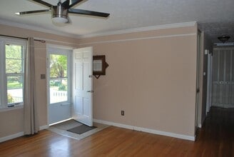 1756 Wyatt Pkwy in Lexington, KY - Building Photo - Building Photo