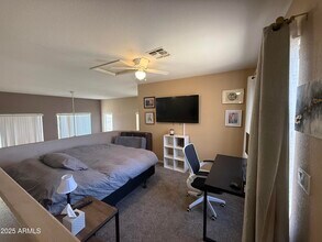 389 S Cottonwood Dr in Gilbert, AZ - Building Photo - Building Photo