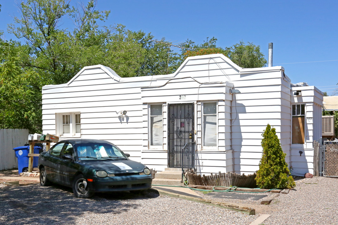 307 Columbia Dr SE in Albuquerque, NM - Building Photo