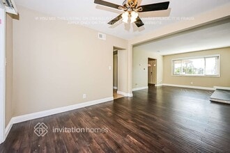 19200 Midtown Ave in Carson, CA - Foto de edificio - Building Photo